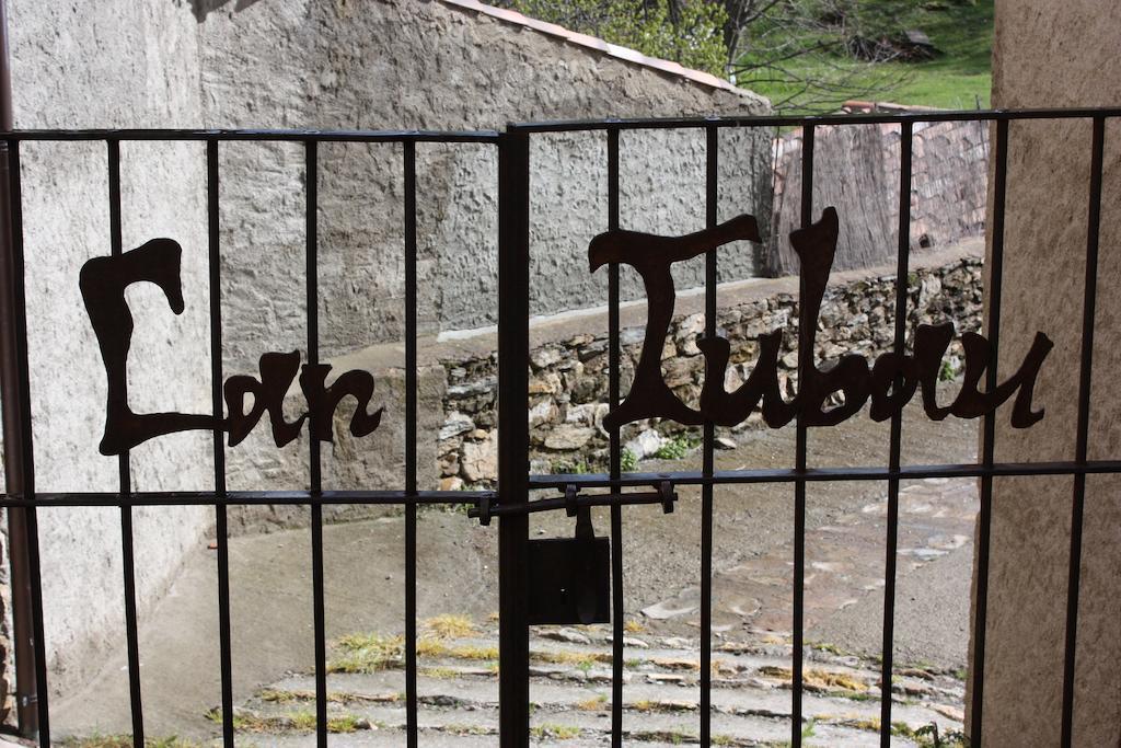 Campelles Can Tubau - Casa Rural - Apartaments מראה חיצוני תמונה