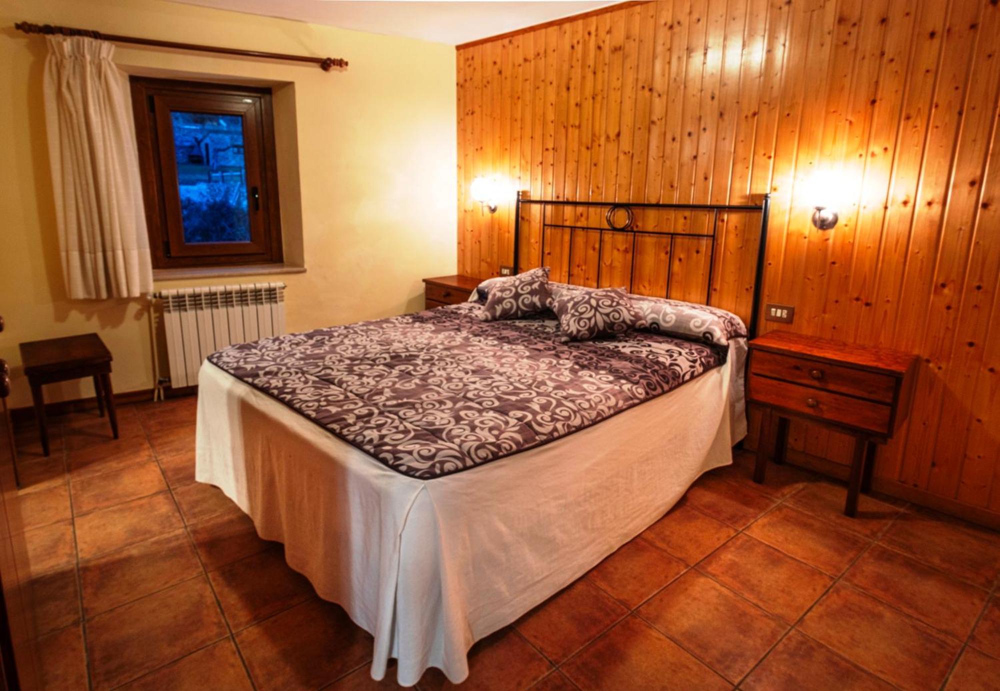 Campelles Can Tubau - Casa Rural - Apartaments מראה חיצוני תמונה